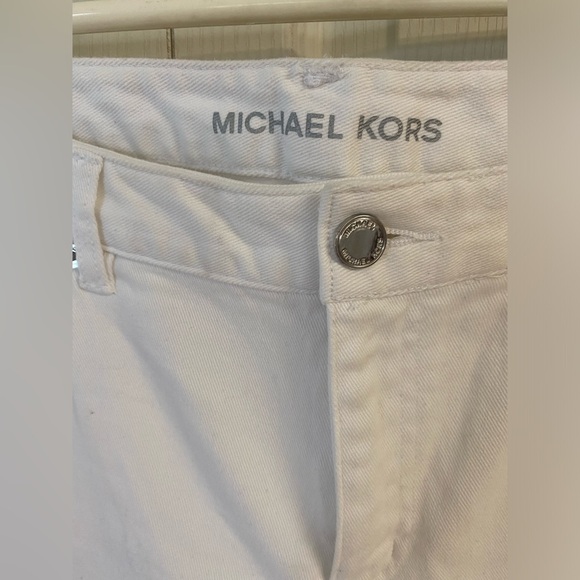 Michael Kors Women's White Denim Capri Jeans - Size 6 Stretch - Picture 2 of 5